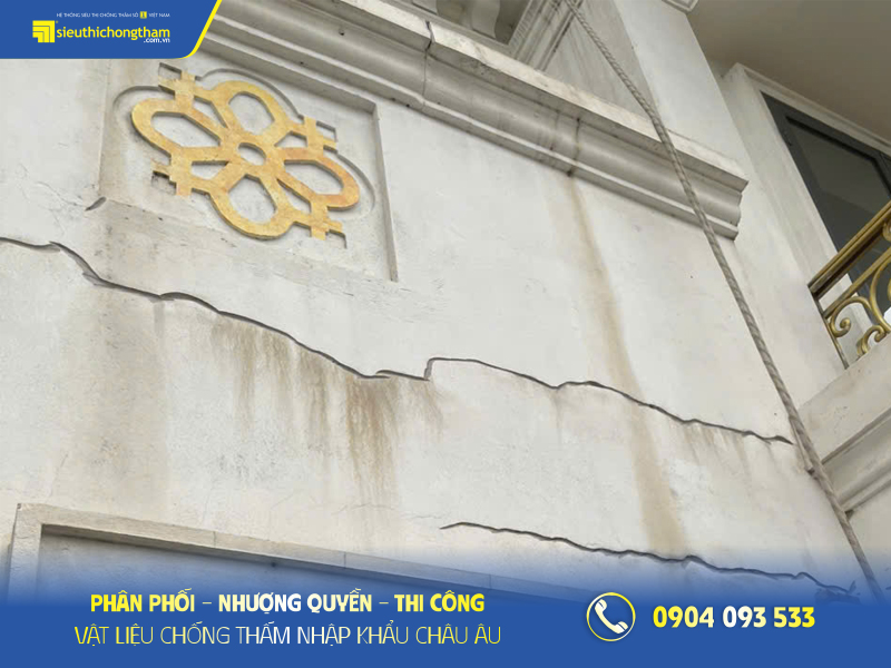 tuong nha bi nut ngang 4