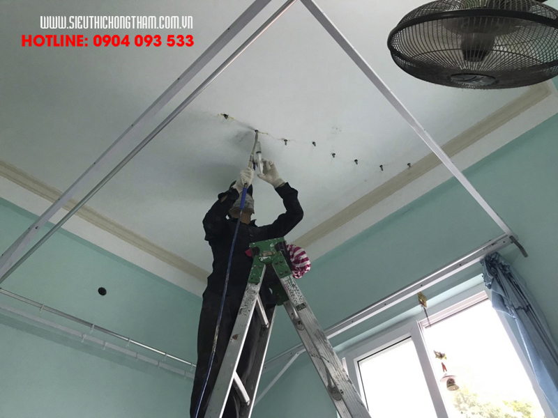 Trần nhà bị nứt liên hệ Việt Thái