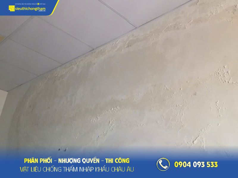 Tường thấm nước