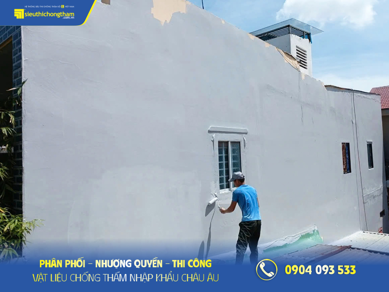 Cách tô tường chống thấm hiệu quả tối đa tiết kiệm chi phí Lăn chống thấm tường ngoài