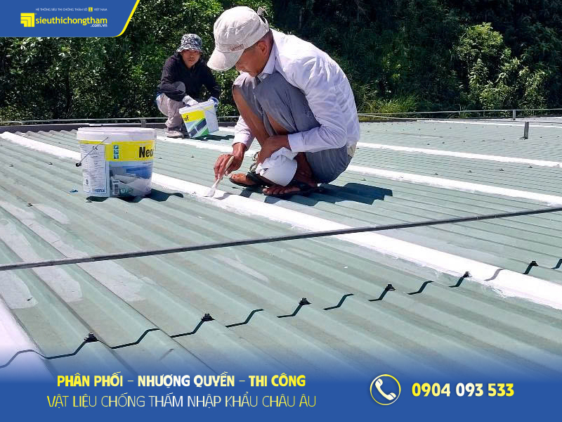 Quét Neoroof chống dột chống nóng mái tôn