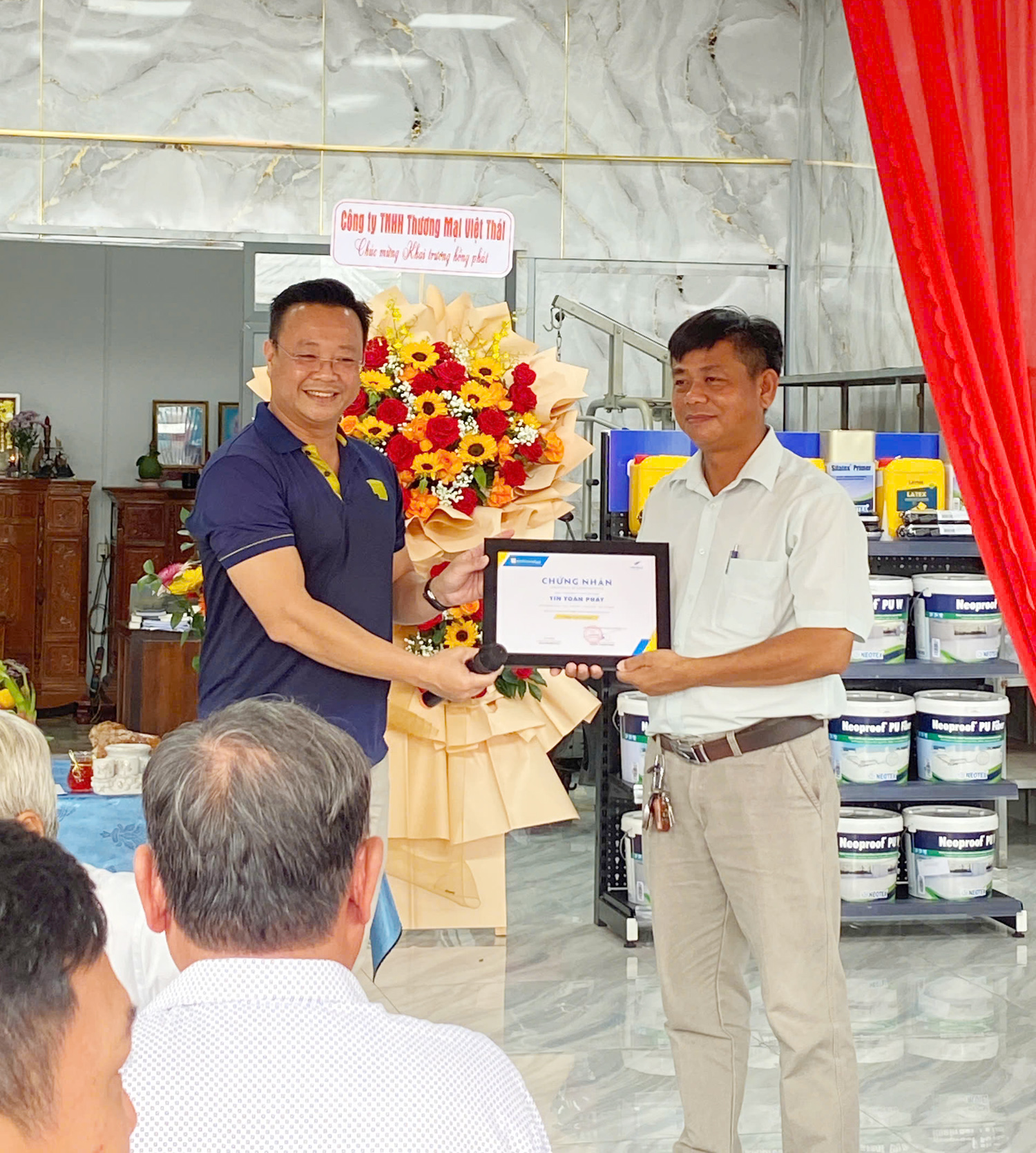 Toan Phat 10 Toan Phat 10