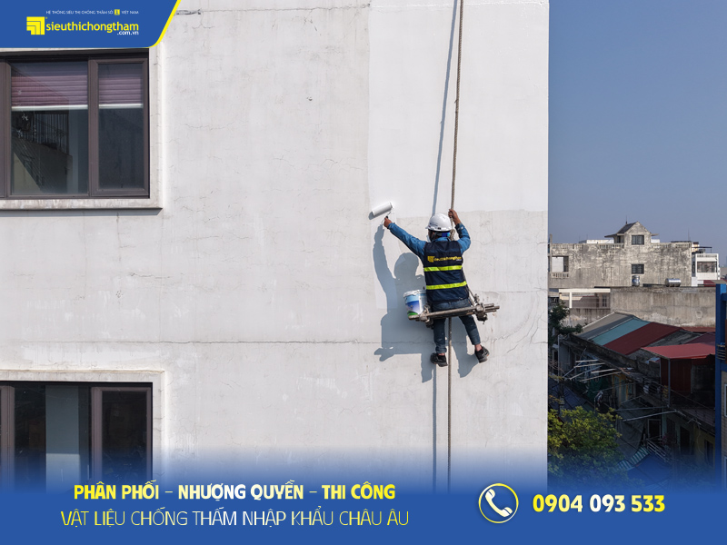 Lăn chống thấm tường ngoài với Siltax Reflect