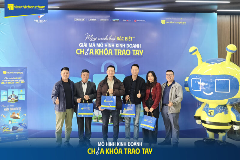 Tặng quà khách mời tham dự Mini Workshop